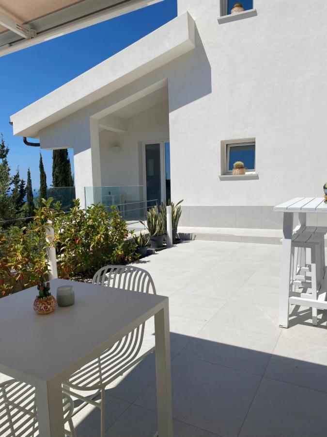 Il Mare Di Giu Boutique Guesthouse ลิกาตา ภายนอก รูปภาพ